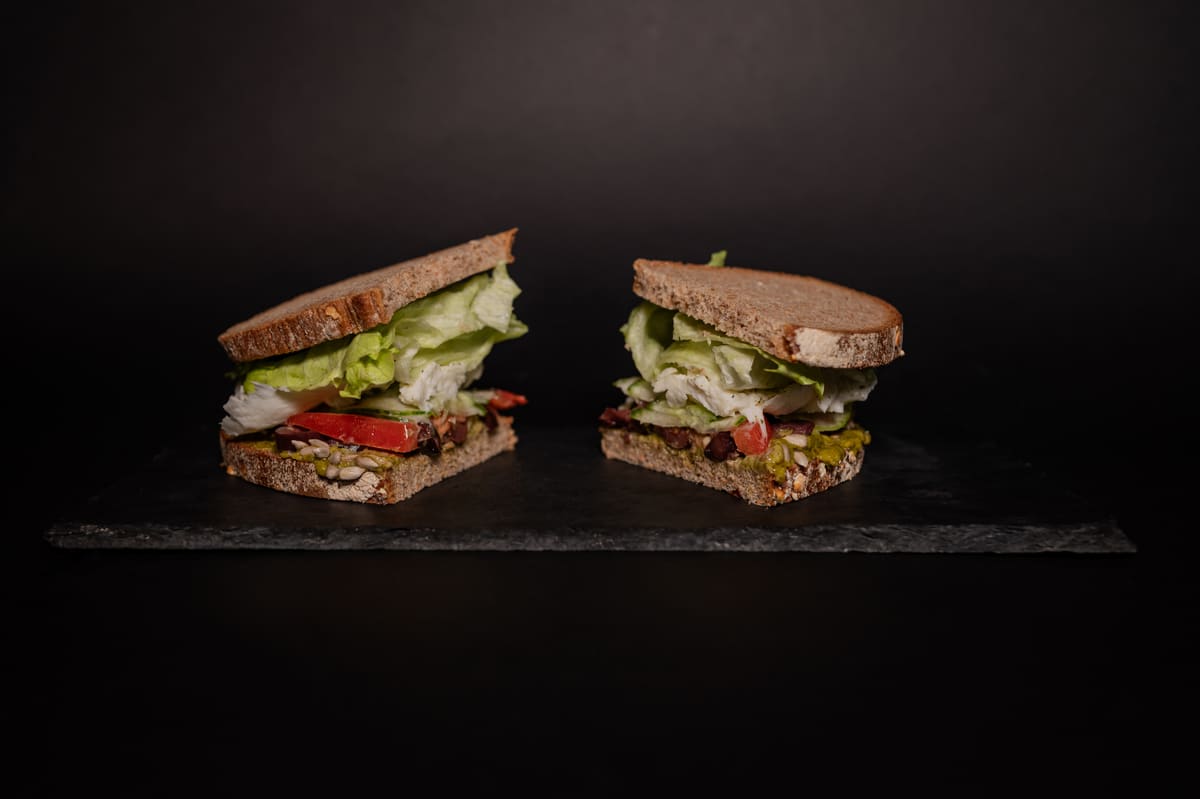 Pesto mozzarella sandwich